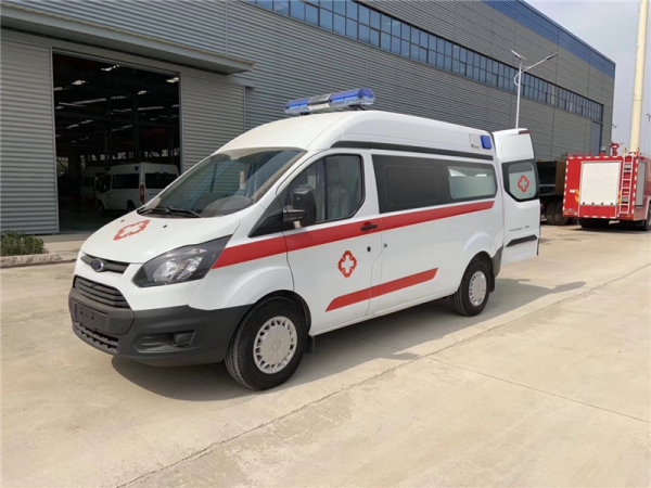 福特V362中軸中頂奧特曼警燈救護(hù)車