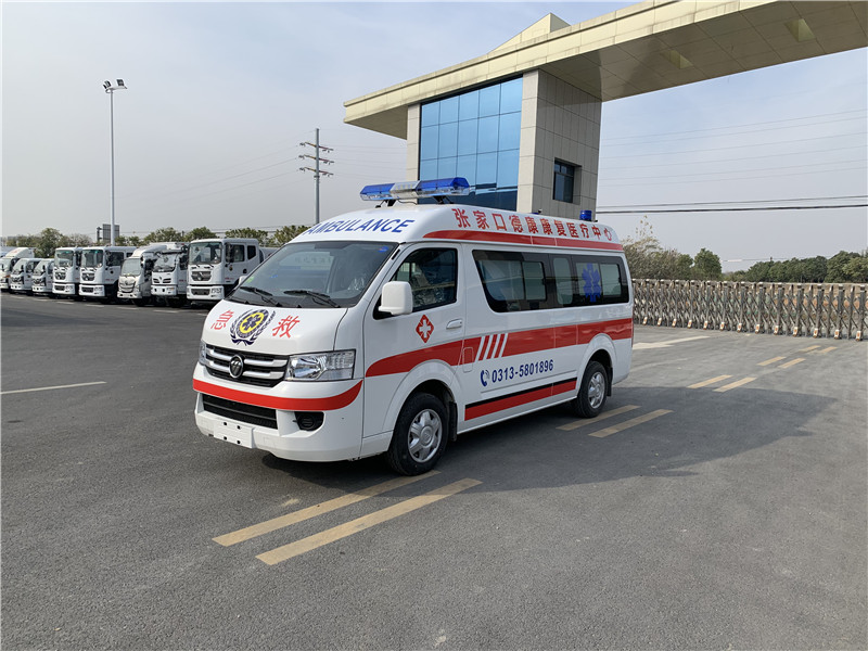 福田風(fēng)景G7長軸高頂救護(hù)車