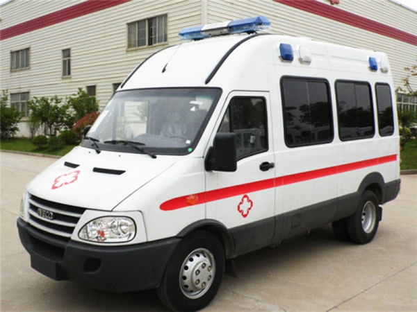依維柯寶迪A37救護(hù)車